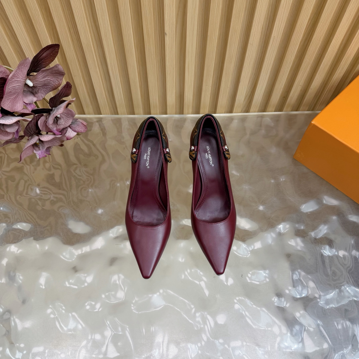 Women's high heels